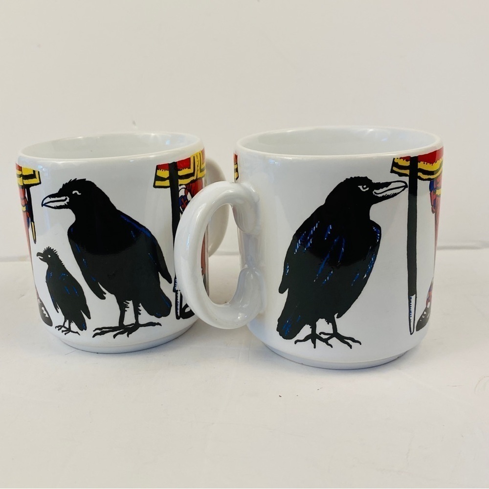 Tower of London mugs set of 2 yeoman wardens beefeaters ravens 8 ounces England - Picture 2 of 7